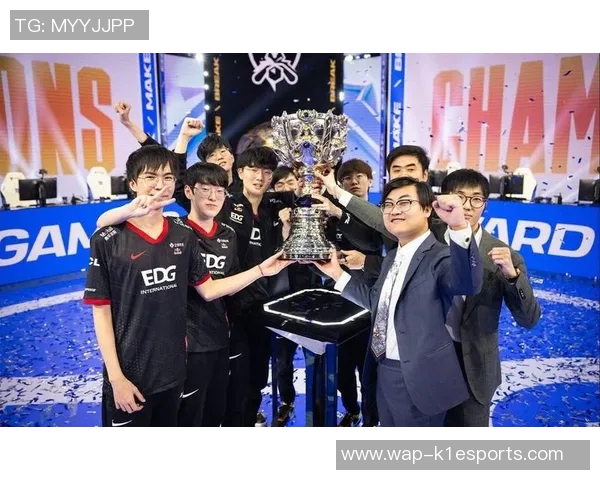 电竞比分职业联赛最新积分榜EDG战队以95分稳居第一名